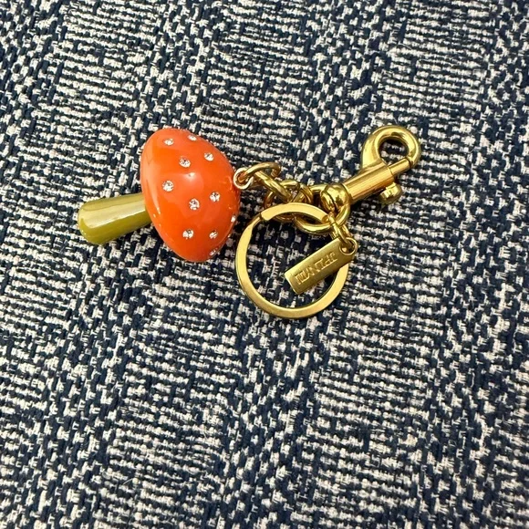 Mushroom Keychain/Bag Charm- Orange or Red - Picture 5 of 8